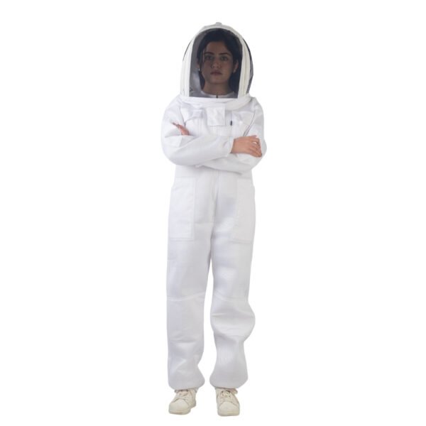 Air mesh beekeeping suit front view with veil for women