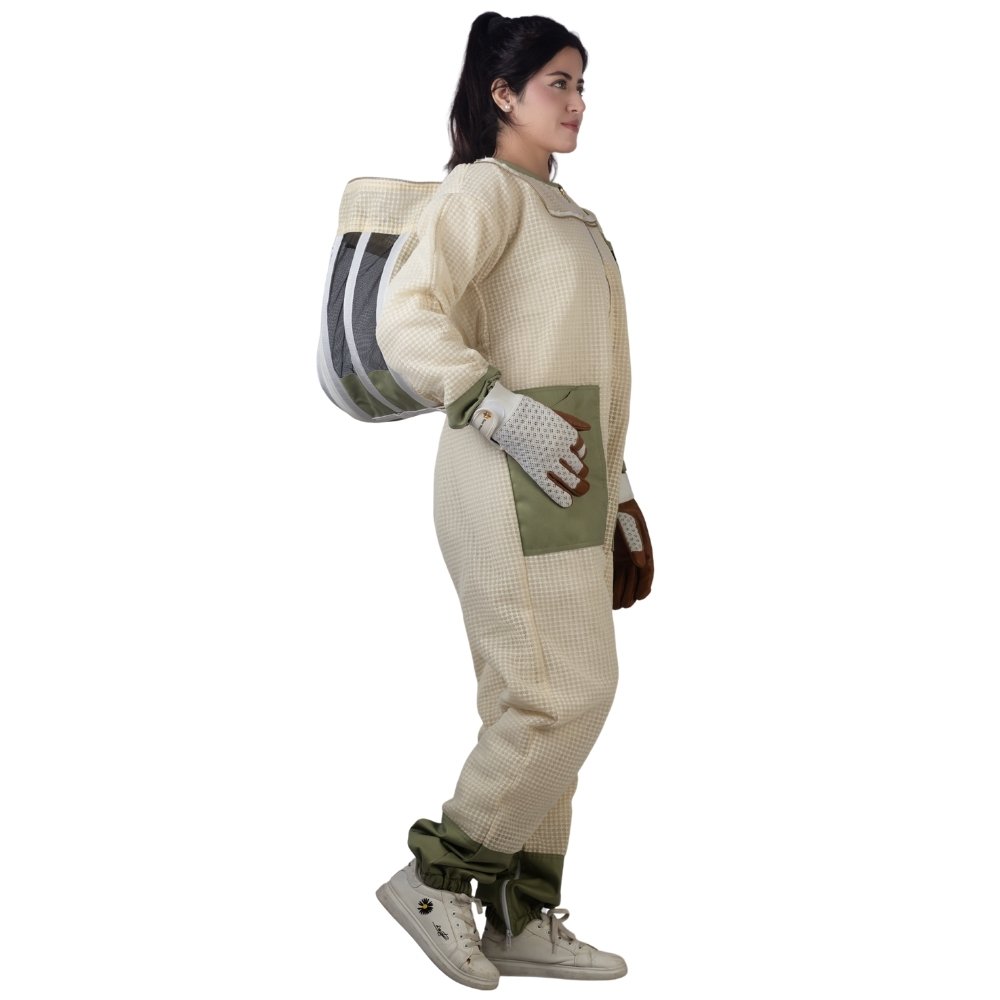 ApiGuard Natural Beekeeping Suit - Image 4