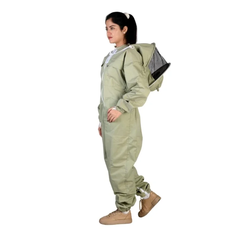 GoldenHive ForestComfort™ Green Beekeeping Suit 100% Cotton with Round Veil – Lightweight and Durable Sting-Resistant Suit